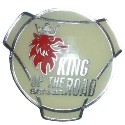 Logo Voor SCANIA 63 Mm King Of Beige Rode Grif